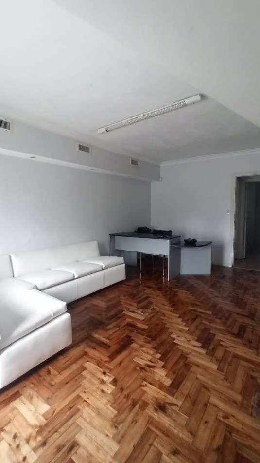 Ph a la calle , excelente Estudio