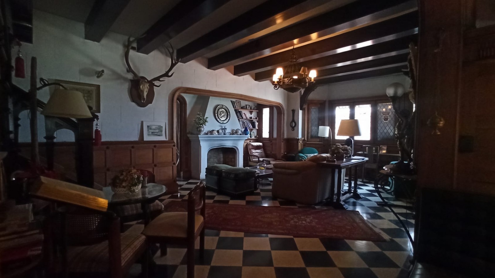 Chalet Historico Mar del Plata , frente al Mar Alquiler Temporada 2024