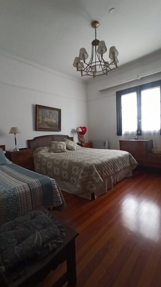 Chalet Historico Mar del Plata , frente al Mar Alquiler Temporada 2024