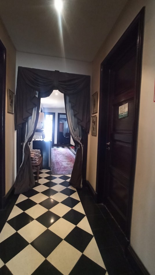 Chalet Historico Mar del Plata , frente al Mar Alquiler Temporada 2024