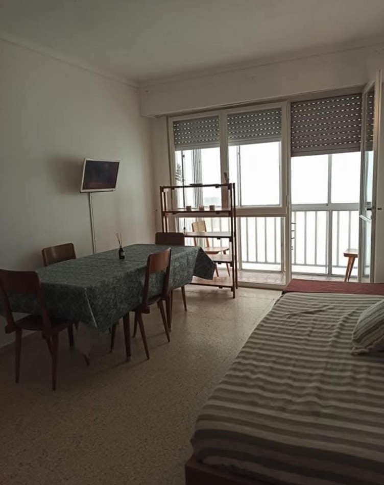 Oportunidad Departamento 2 ambientes con cochera